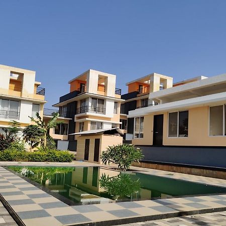 Royal Meadows - Igatpuri Bungalow C Exterior photo