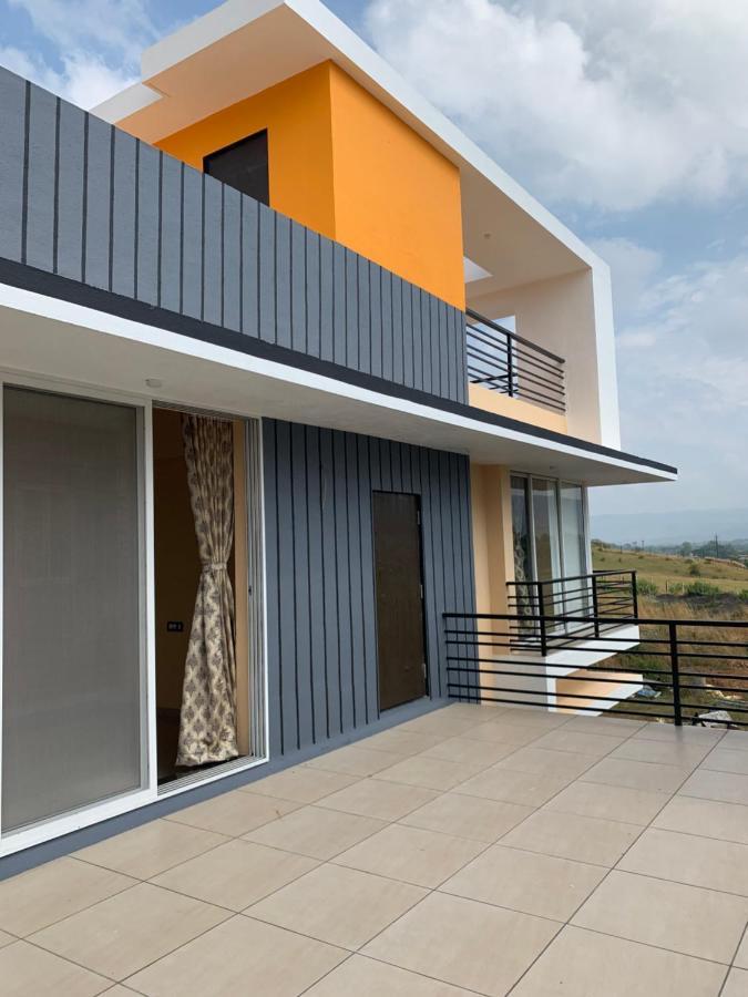 Royal Meadows - Igatpuri Bungalow C Exterior photo